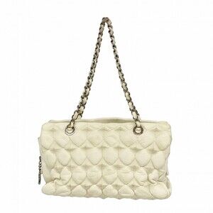 CHANEL White Leather Shoulder Bag